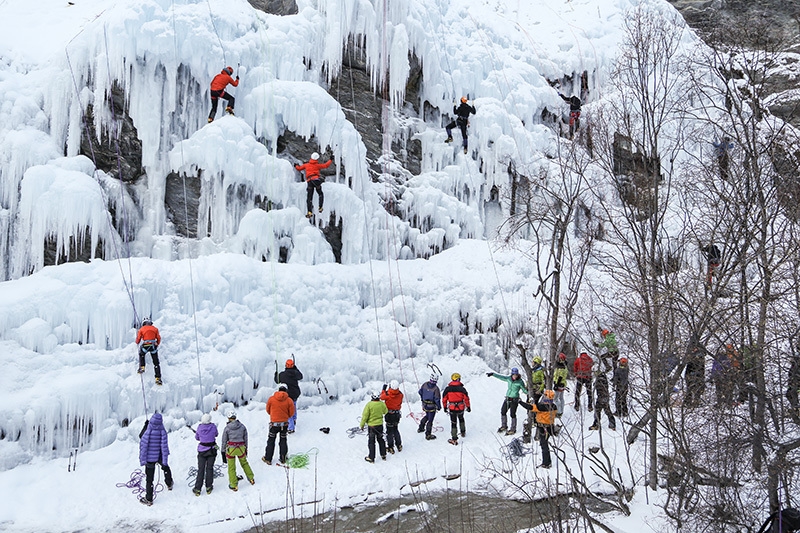 Ice Climbing Ecrins 2016