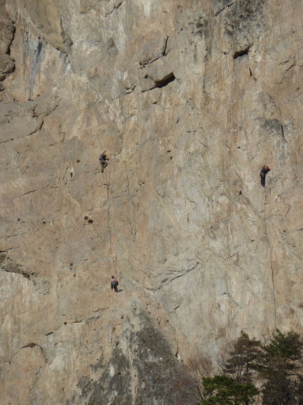 Neverending Wall, Parete Rossa Di Catteissard