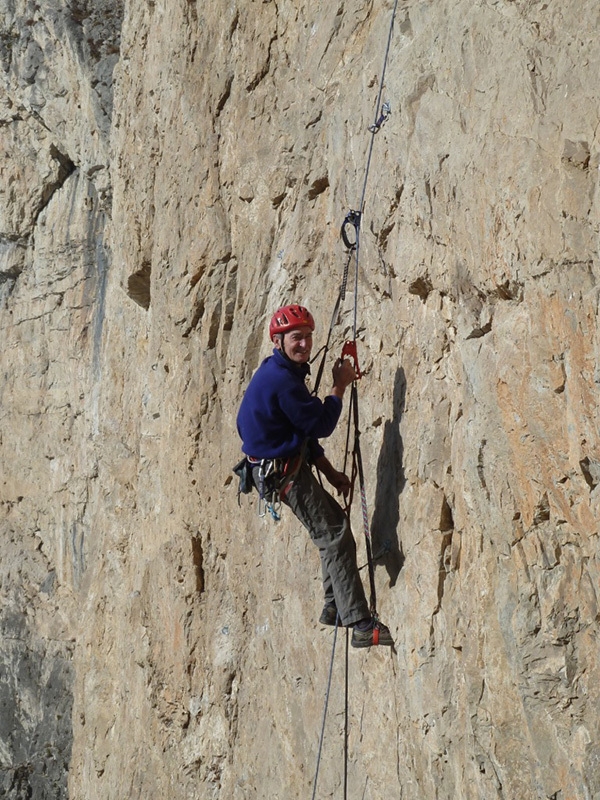 Neverending Wall, Parete Rossa Di Catteissard