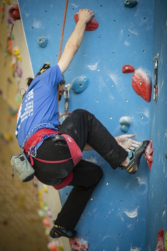 conTatto Verticale - la prima giornata italiana dell’arrampicata per non vedenti