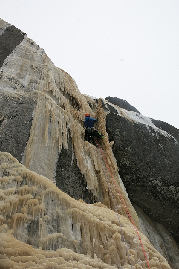 Le mur de 51, Nipissis, Quebec, Canada, Jean-Philippe Belanger, Jas Fauteux, Maarten van Haeren, Charles Roberge, Pete Takeda