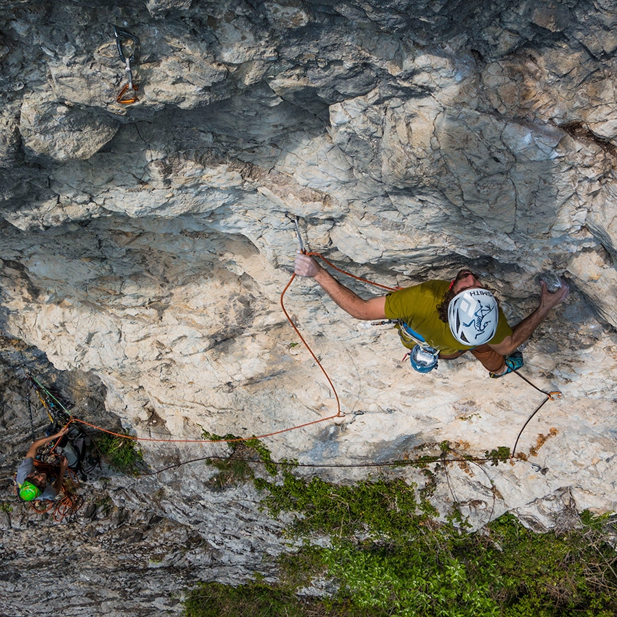 Buco del Piombo, Valle Bova, climbing, Matteo Colico, Paolo Marazzi, Luca Schiera
