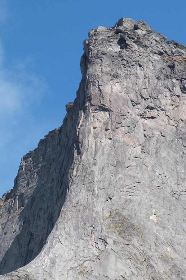 Helvetestinden Wall, Lofoten, Norvegia, Guillermo Cuadrado, Gerber Cucurell, Jordi Esteve, Salvador Llorens 