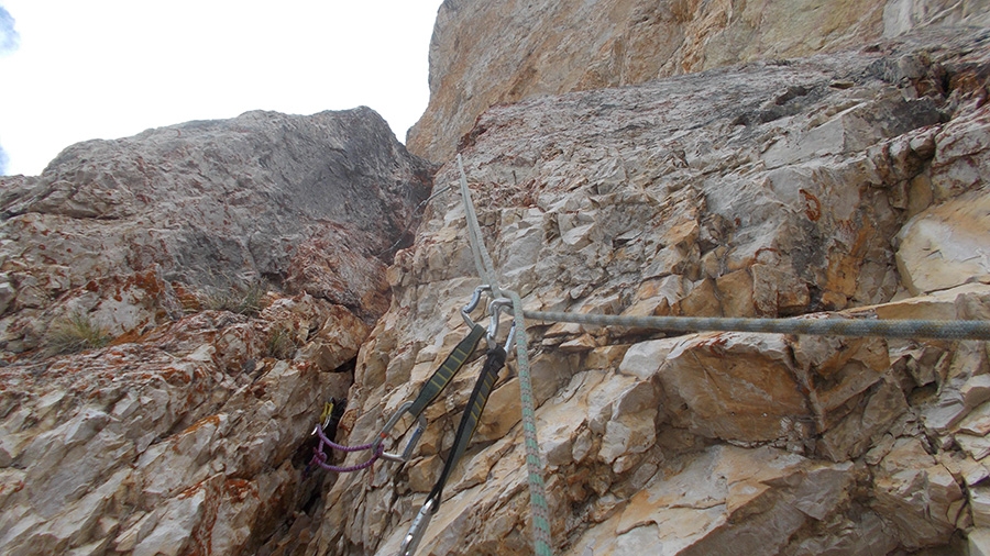 Via Delirio Giallo, Torre Prosser, Cestün, Sasso delle Dieci, Cunturines, Dolomites, Walter Polidori