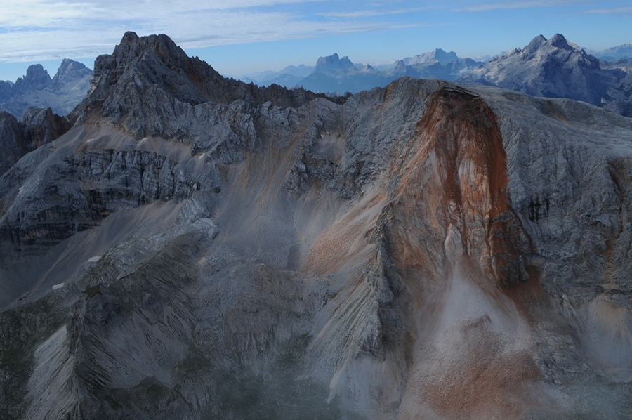 Kleine Gaisl, Piccola Croda Rossa, Dolomites, rockfall