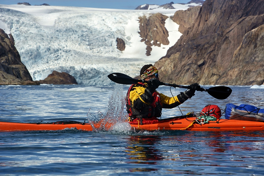 Apostel Tommelfinger West Face, Greenland, Christian Ledergerber, Fabio Lupo, Antoine Moineville, Silvan Schüpbach, Jerome Sullivan