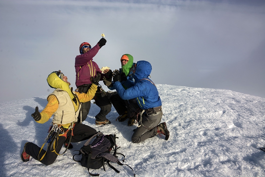 Apostel Tommelfinger West Face, Greenland, Christian Ledergerber, Fabio Lupo, Antoine Moineville, Silvan Schüpbach, Jerome Sullivan