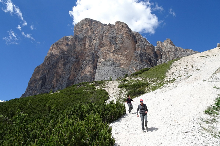 Il Giro della Tofana di Rozes, Scala del Minighel, Dolomiti