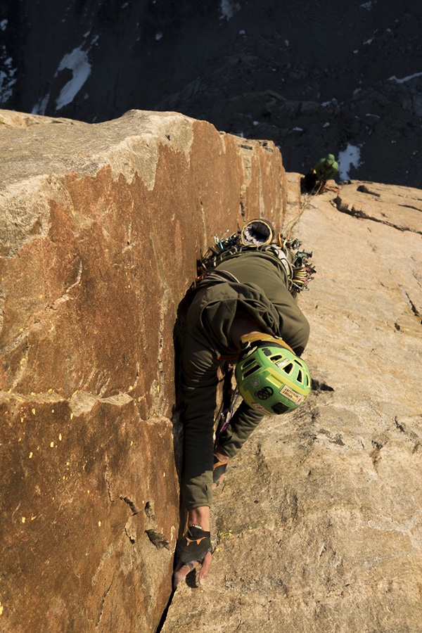 Isola di Baffin, Canada, Nicolas Favresse, Sean Villanueva, Matteo Della Bordella, Matteo De Zaiacomo, Luca Schiera