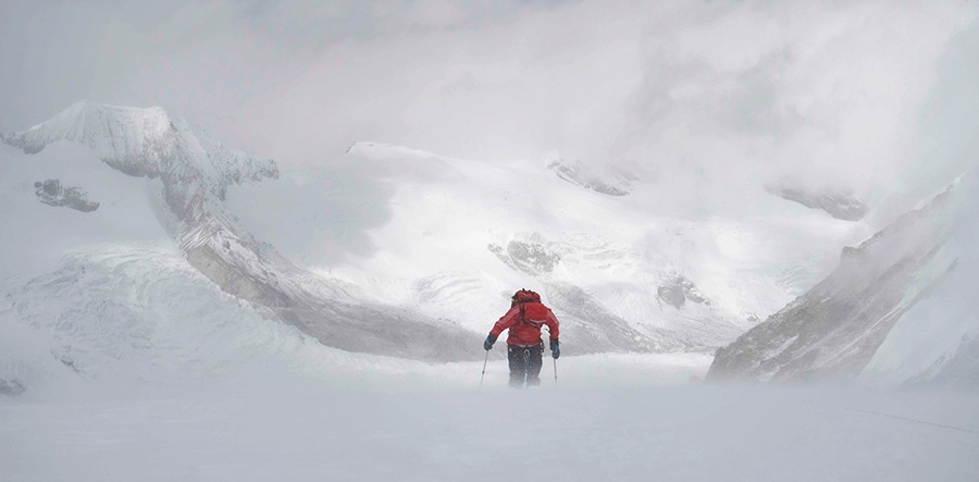 Valery Rozov, Cho Oyu, BASE jump