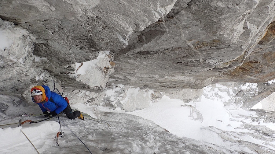 Sichuan, China, alpinism, Tito Arosio, Peter Linney, James Monypenny, Tom Nichols, Robert Partridge, Heather Swift, Luca Vallata