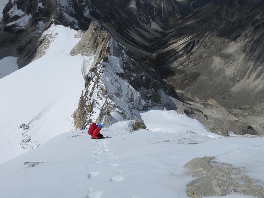 Sichuan, China, alpinism, Tito Arosio, Peter Linney, James Monypenny, Tom Nichols, Robert Partridge, Heather Swift, Luca Vallata