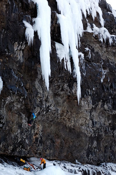 Iceland ice climbing expedition 2007