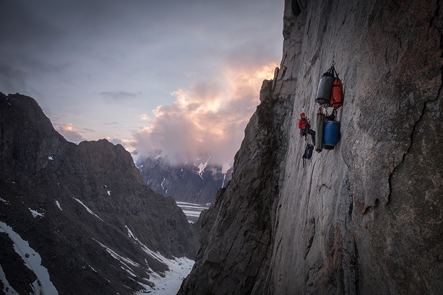 Mirror Wall, Greenland, Leo Houlding