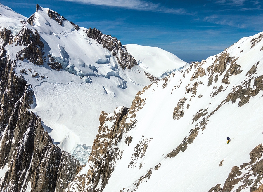 Ski touring, steep skiing, 4000m peaks in the Alps