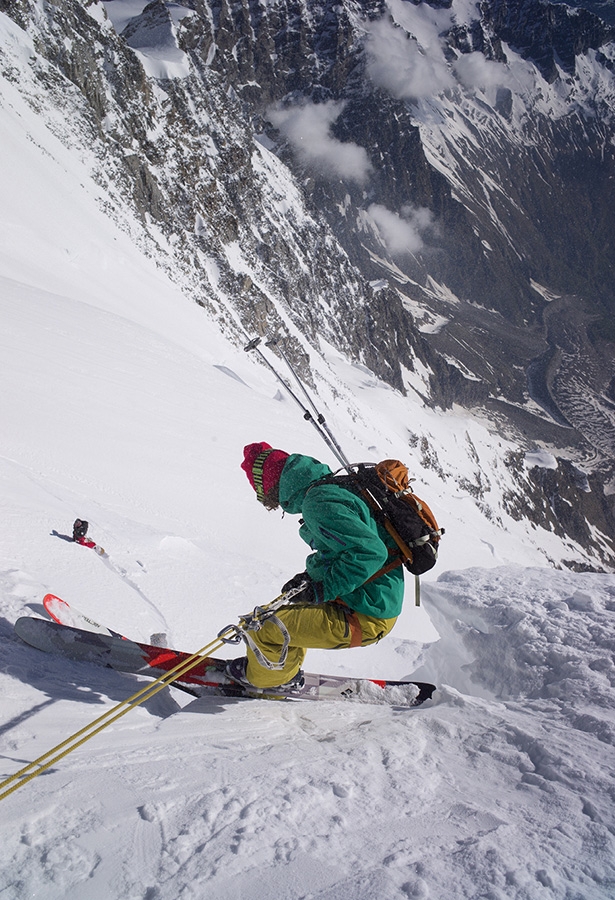 Ski touring, steep skiing, 4000m peaks in the Alps