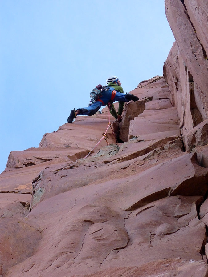 Alpinismo Vagabondo - Cerro Colorado (Patagonia cilena)