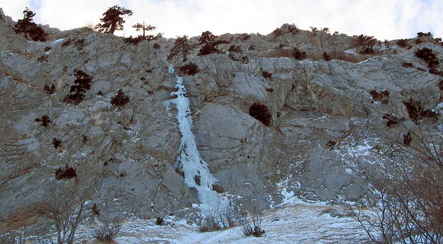 Cascata delle Ciavole, La Delicata, Serra delle Ciavole, Pollino, Cristiano Iurisci, Fabio Minerba, Nino Gagliardi, Mimmo Ippolito