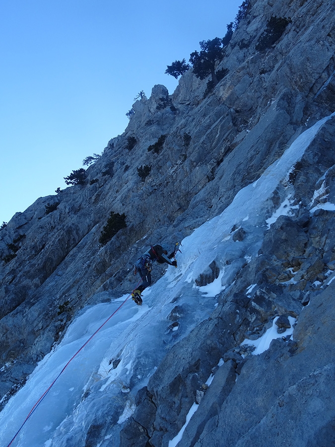 Cascata delle Ciavole, La Delicata, Serra delle Ciavole, Pollino, Cristiano Iurisci, Fabio Minerba, Nino Gagliardi, Mimmo Ippolito