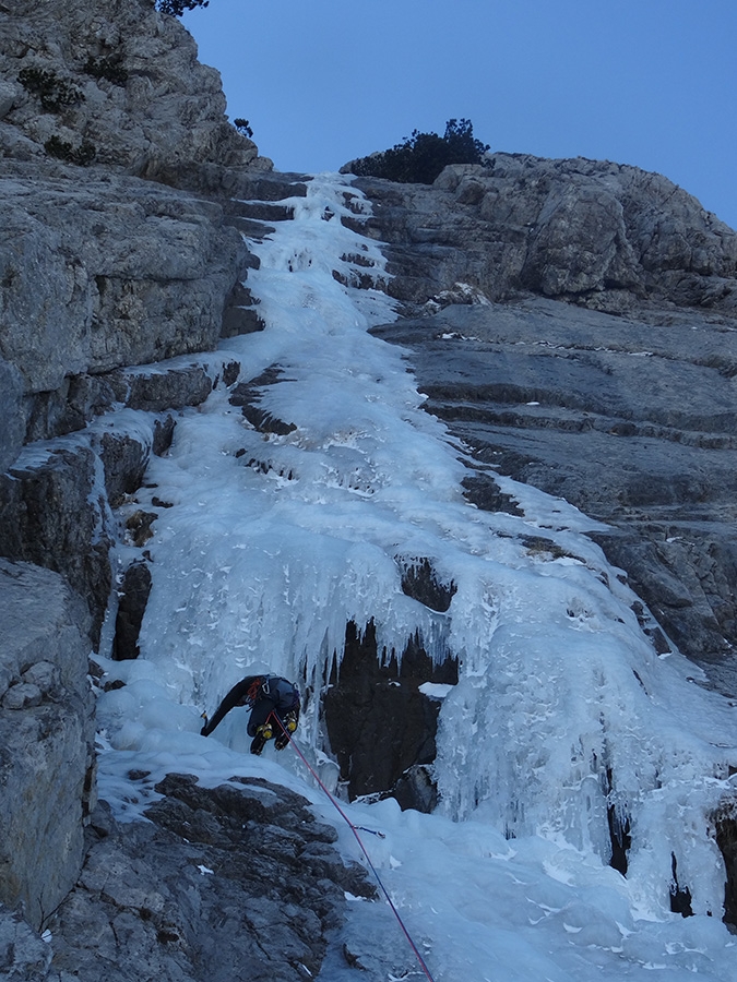 Cascata delle Ciavole, La Delicata, Serra delle Ciavole, Pollino, Cristiano Iurisci, Fabio Minerba, Nino Gagliardi, Mimmo Ippolito