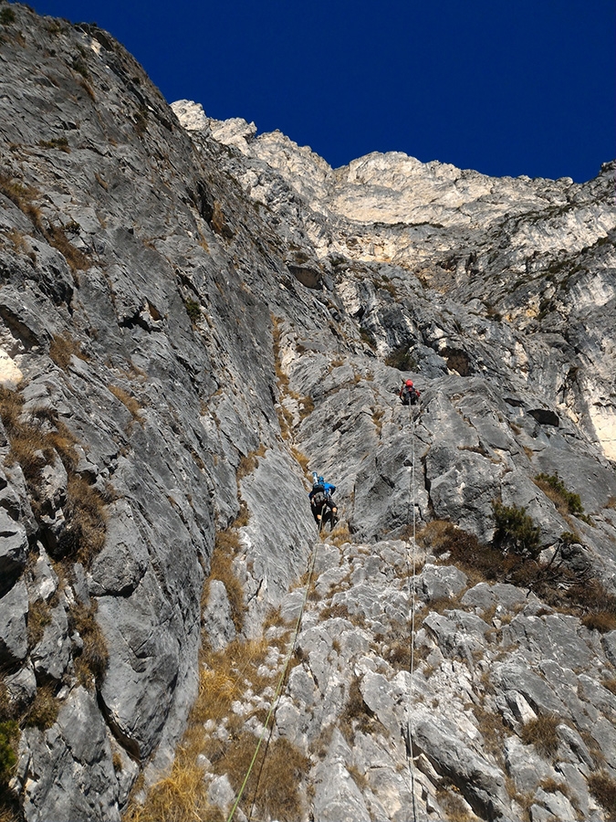 Via Gogna - Cerruti, Pale di San Lucano, Dolomiti, Luciano Alessandro, Claudio Moretto, Beppe Tararan, Denis Tonello