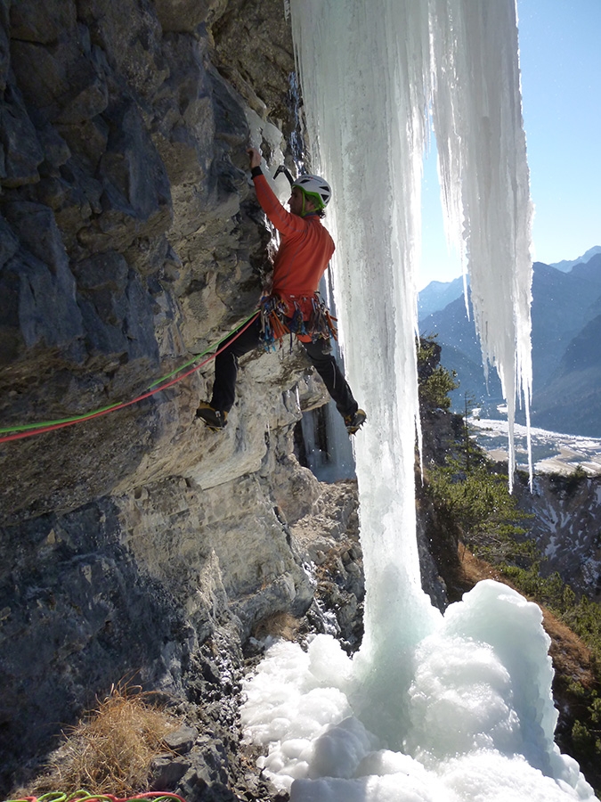 Cascata da Pino, Val Cimoliana, Santiago Padrós, Dani Ascaso