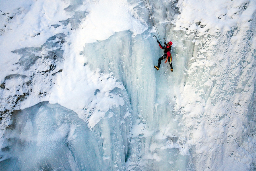 Montenegro, Tara Canyon, ice climbing, Nikola Đurić, Dušan Branković, Dušan Starinac, Danilo Pot, Ivan Laković