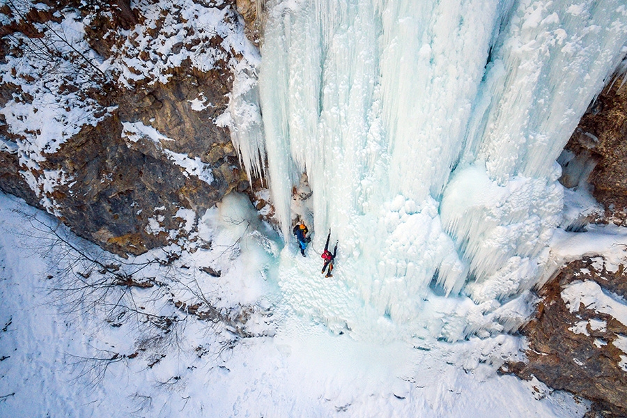 Montenegro, Tara Canyon, ice climbing, Nikola Đurić, Dušan Branković, Dušan Starinac, Danilo Pot, Ivan Laković