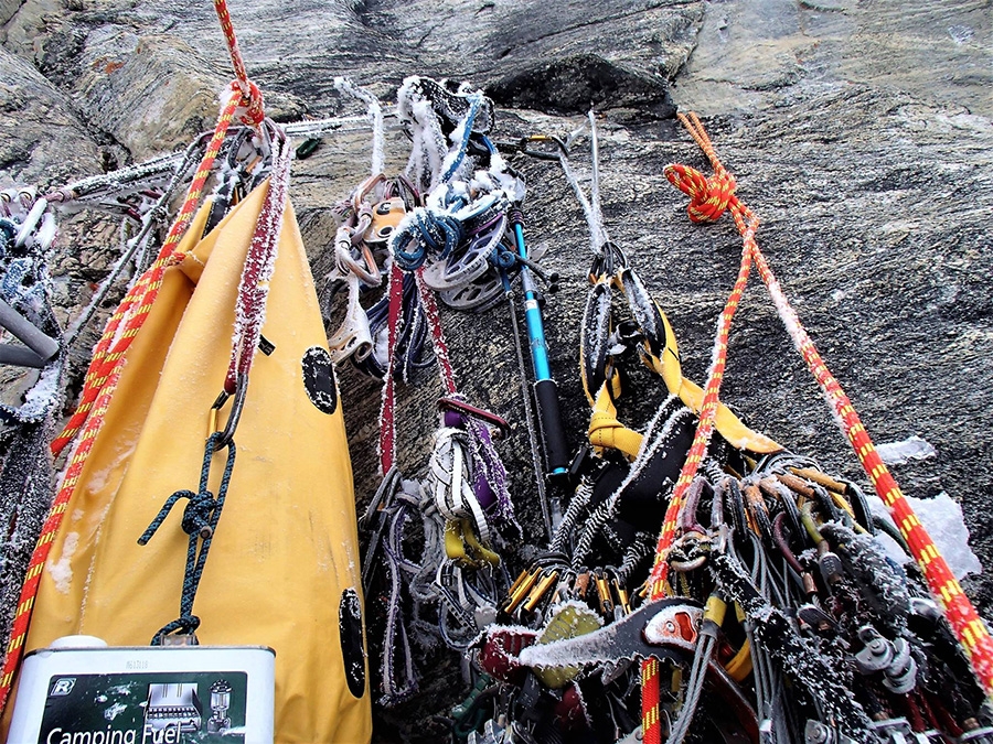 Marek Raganowicz, Baffin Island, The Ship's Prow