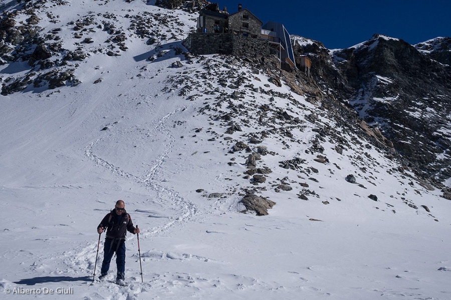 Wandfluegrat, Dent Blanche South Ridge