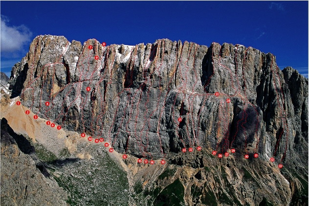 La mitica parete sud della Marmolada, Dolomiti. Foto Francesco Piardi