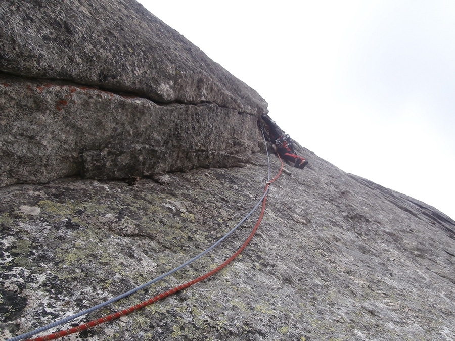 Val di Mello, Qualido, Gran Diedro della Marocca, Simone Manzi, Andrea Mariani, Marco Gianola