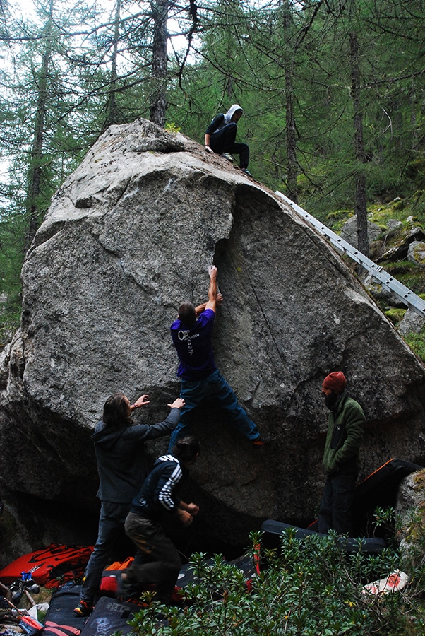 Orcoblocco, Valle dell'Orco, arrampicata boulder