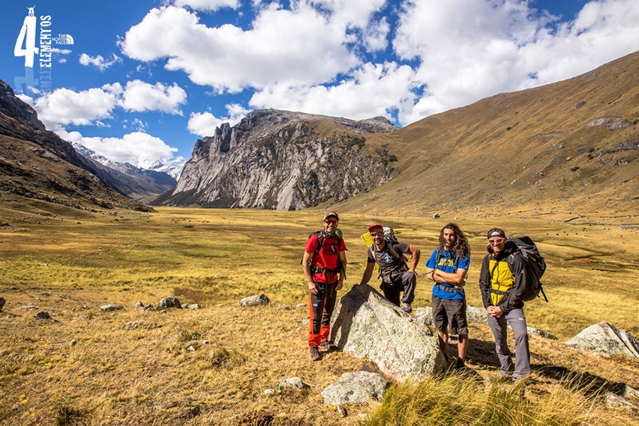 Peru, Iker Pou, Eneko Pou, Manu Ponce, Pedro Galán
