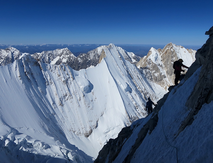 Mount Edgar, China François Cazzanelli, Francesco Ratti, Emrik Favre, Tomas Franchini, Matteo Faletti, Fabrizio Dellai