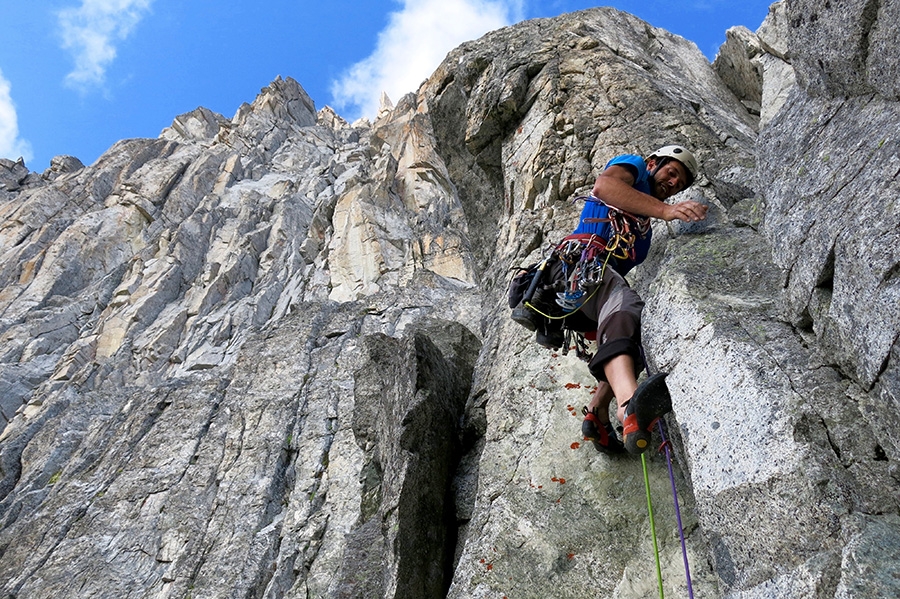 Ago di Nardis Presanella Clìnica de aventura