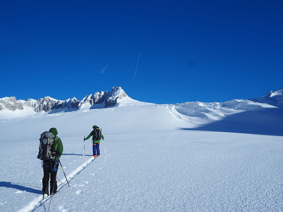 L'attraversamento invernale delle Alpi (MonteRosa edizioni)