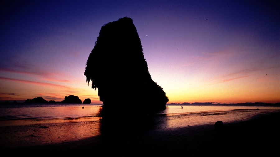 Thailand climbing