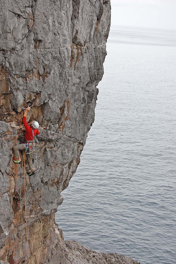 Arrampicata sul mare