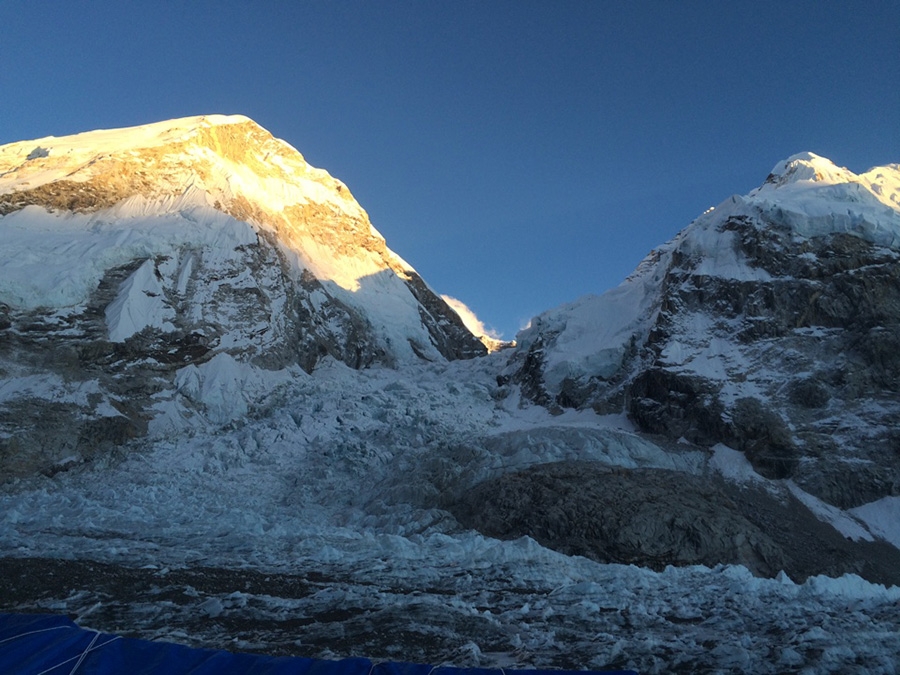 Ali Sadpara, Everest