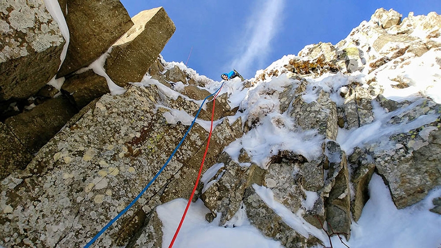 Monte Rondinaio 1,964 m