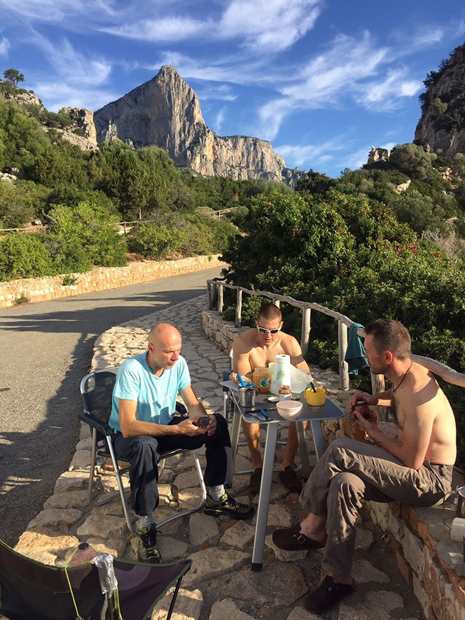 Climbing in Sardinia, Monte Ginnircu, Punta Su Mulone, Marco Davoli, Massimo Torricelli
