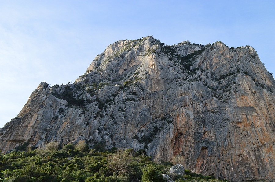 Climbing in Sardinia, Monte Ginnircu, Punta Su Mulone, Marco Davoli, Massimo Torricelli