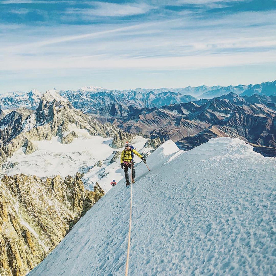 Liv Sansoz completa il tour degli 82 Quattromila delle Alpi