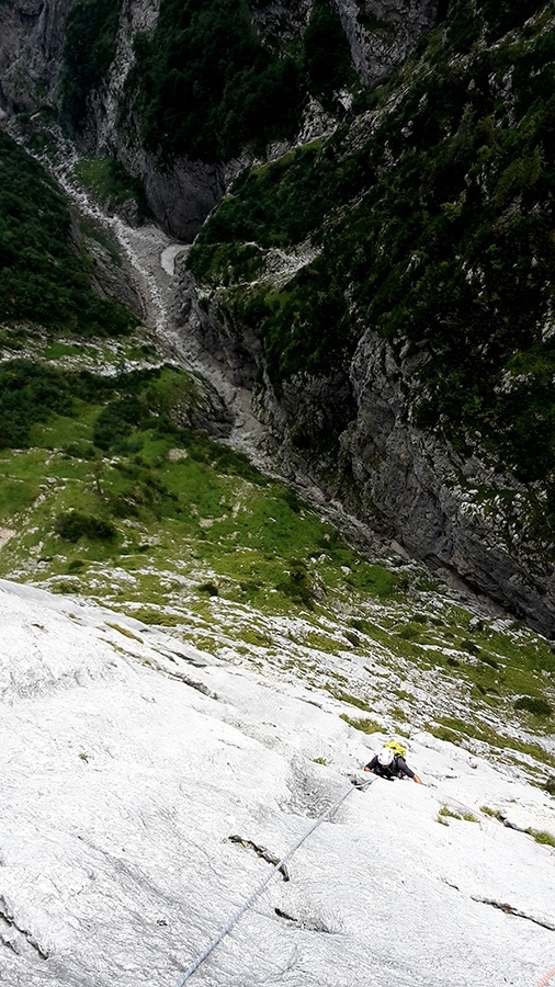 Pale di San Lucano Dolomiti, Via dei Pòpi in azione, Jacopo Biserni, Arturo Dapporto