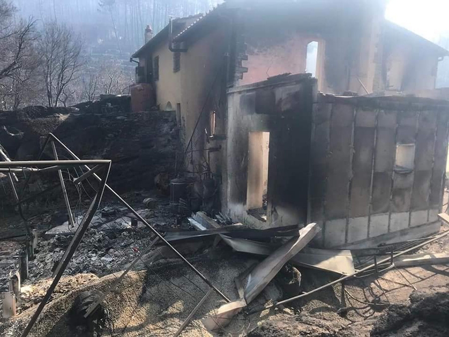 Monti Pisani fire