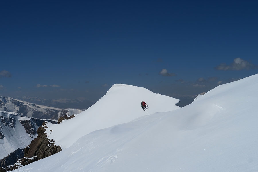 Kyrgyzstan Djangart Range, Dutch Expedition 2018, Noël Diepens, Wout Martens, Rik van Odenhoven, Mats Wentholt, Court Haegens, Boris Textor
