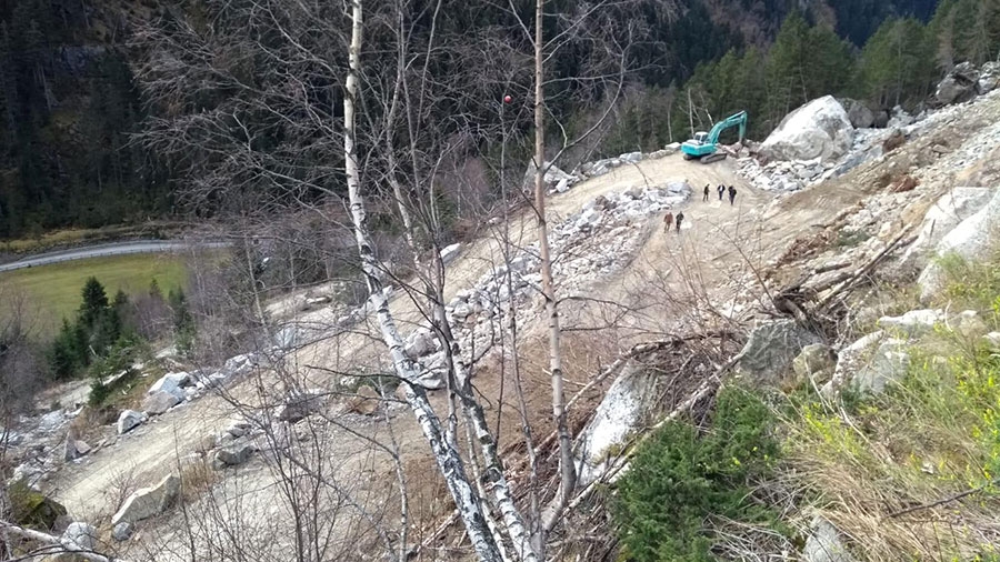 Zillertal boulder, Zillergrund