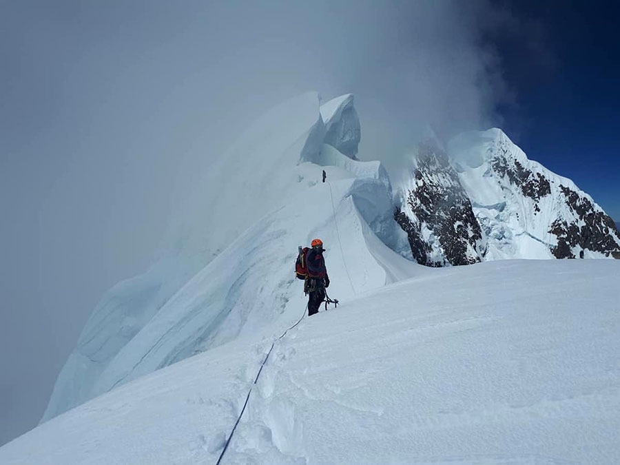 Nevado Huantsan, Cordillera Blanca