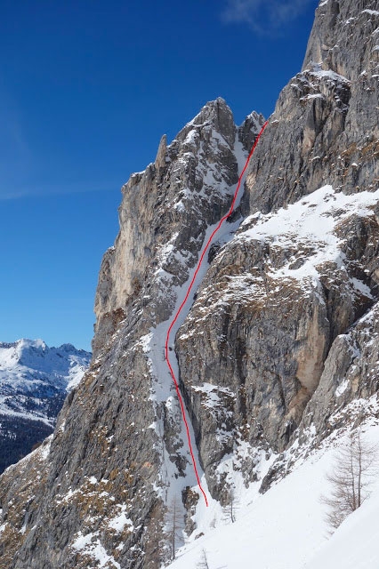 Dolomites steep skiing